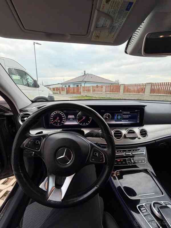 Mercedes-Benz Třídy E 2,0   E 220d - foto 7
