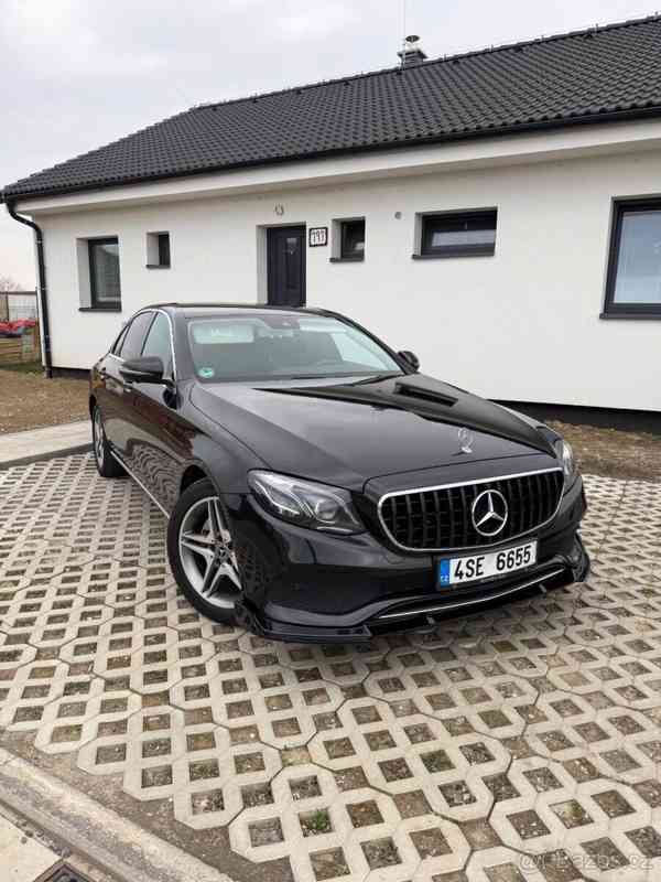 Mercedes-Benz Třídy E 2,0   E 220d - foto 2