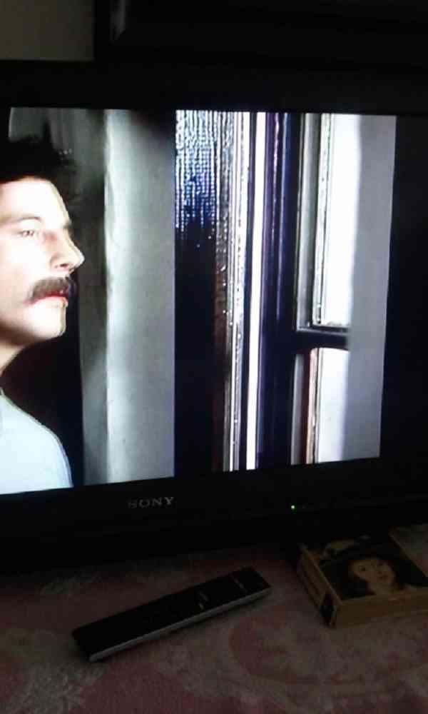 Sony Bravia KDL 32V-4220 - foto 3