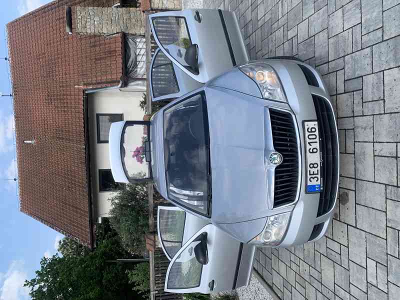 Škoda Octavia II. 1.6 TDI 77 kW. Facelift - foto 4
