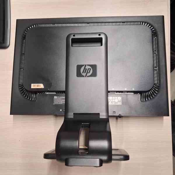 Monitor HP LA2405wg .. - foto 2