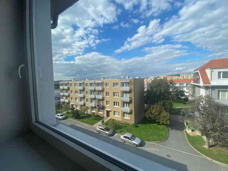 PROSTORNÝ BYT 3+1 K PRONÁJMU V IVANČICÍCH - foto 14