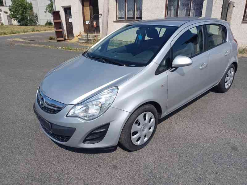 Opel Corsa D 1.2 16V 63Kw RV. 2011 - NOVÁ STK - foto 8