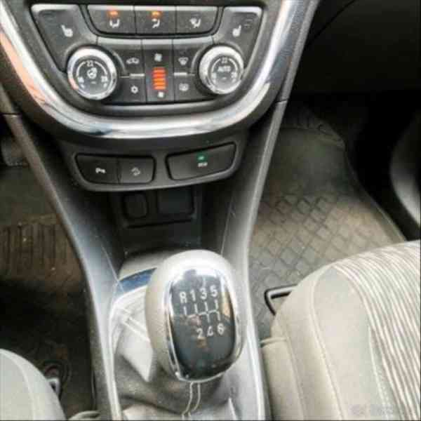 Opel Mokka 1,4   Turbo 4x4 - foto 8