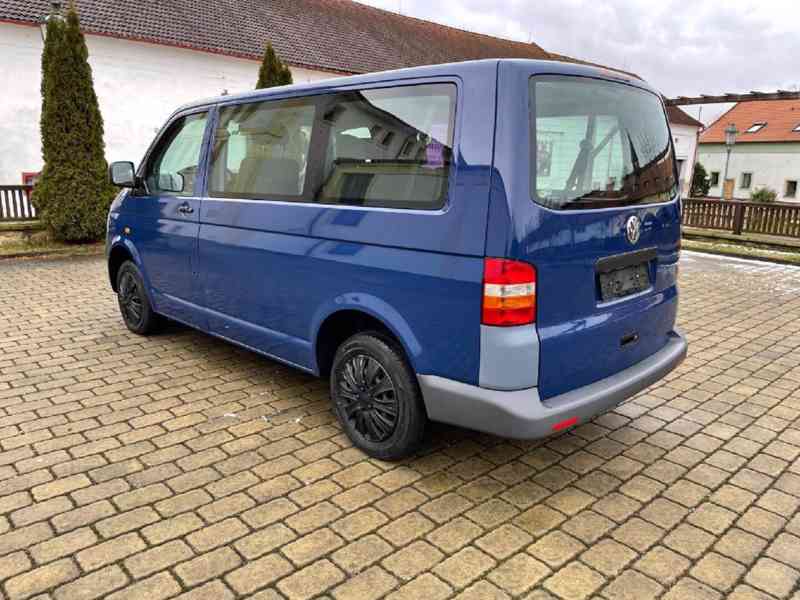 VW Transporter T5, 1.9 TDI - foto 5