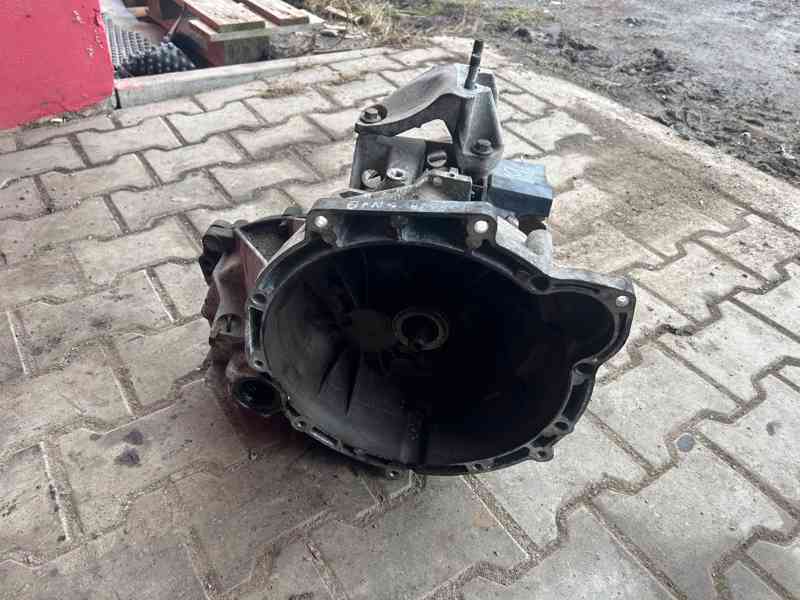 Převodovka Ford Fiesta 1,25 60KW MK7 8AGR 7002 CA - foto 2
