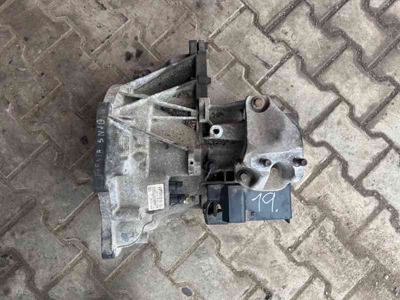 Převodovka Ford Fiesta 1,25 60KW MK7 8AGR 7002 CA - foto 1