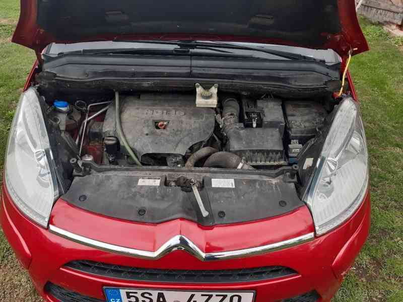 Citroën C4 Picasso 2,0 - foto 6