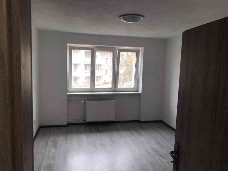Prodej zděného bytu 2+1 ve Strakonicích - foto 5