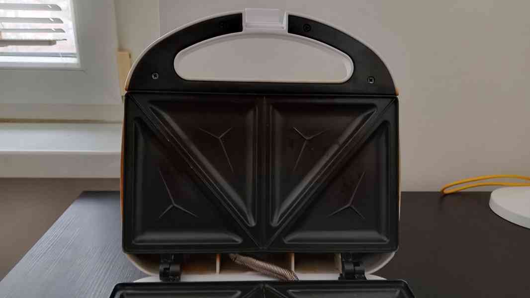 Toastovač trojúhelníkový  - foto 4