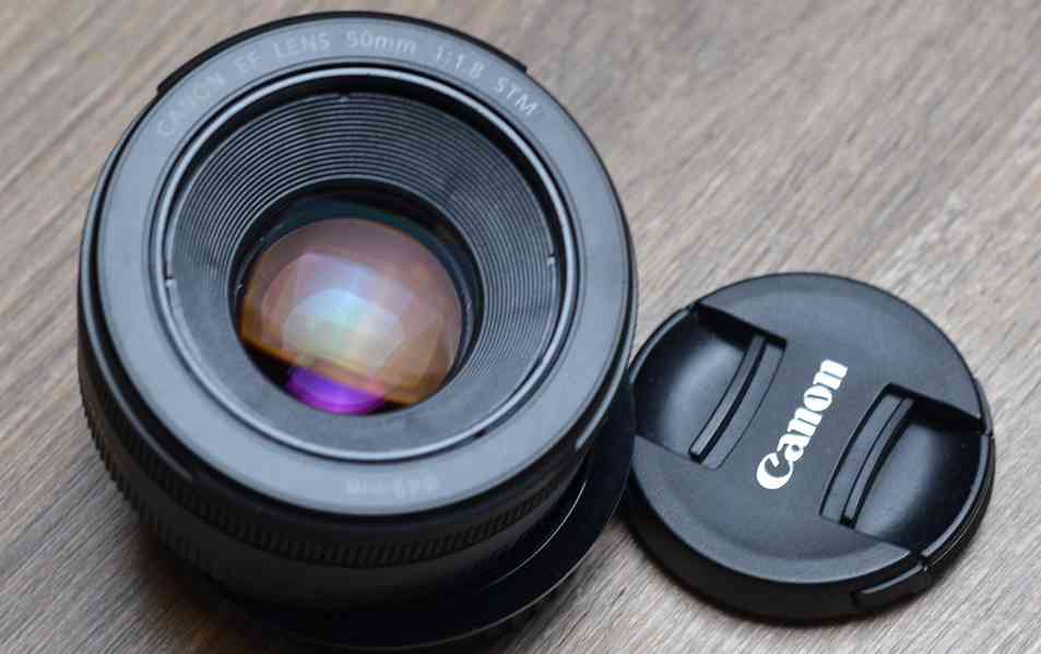 Canon EF 50mm f/1.8 STM **fullframe - formát*Pevný - foto 3