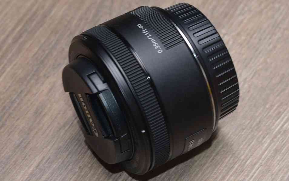 Canon EF 50mm f/1.8 STM **fullframe - formát*Pevný - foto 5