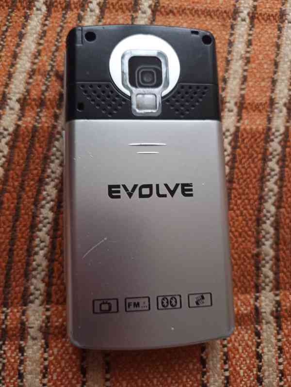 Mobilní telefon EVOLVE GX650TV s televizí - foto 3