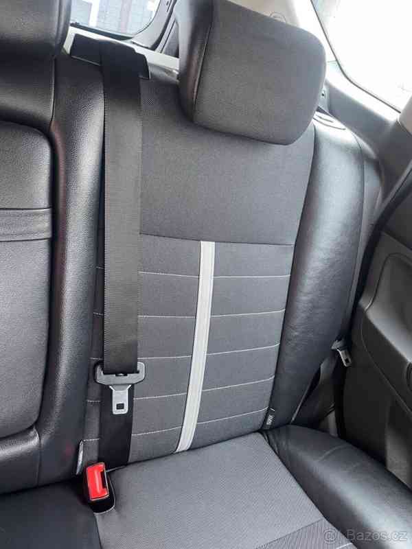 Ford Kuga 2,0   TDCi AWD 4x4 - foto 4