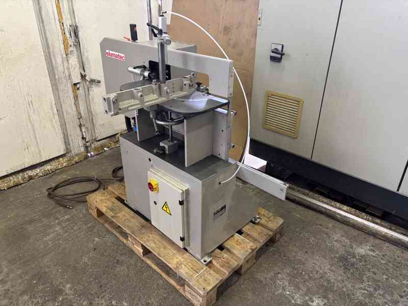 elumatec AF 222 Čelní fréza  - foto 4