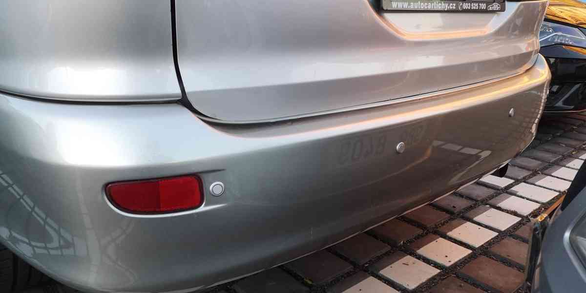 Prodám Toyota Previa 2,4 115 kw r.v.2006 - foto 5