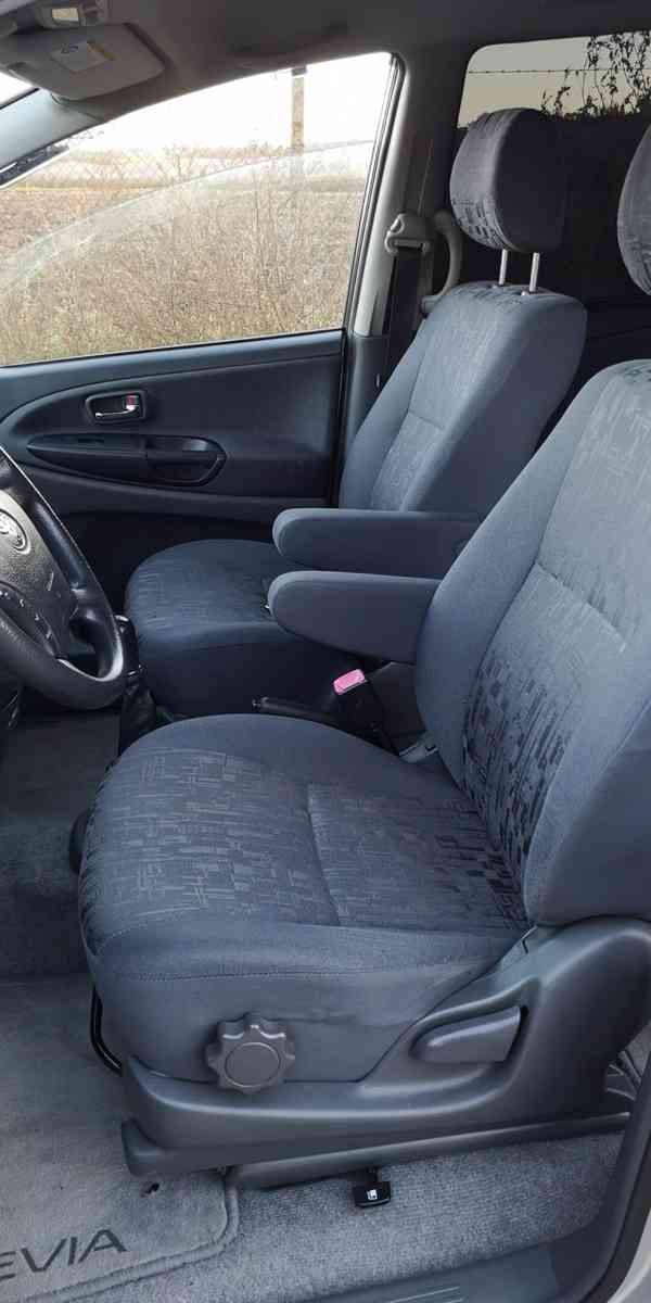 Prodám Toyota Previa 2,4 115 kw r.v.2006 - foto 7