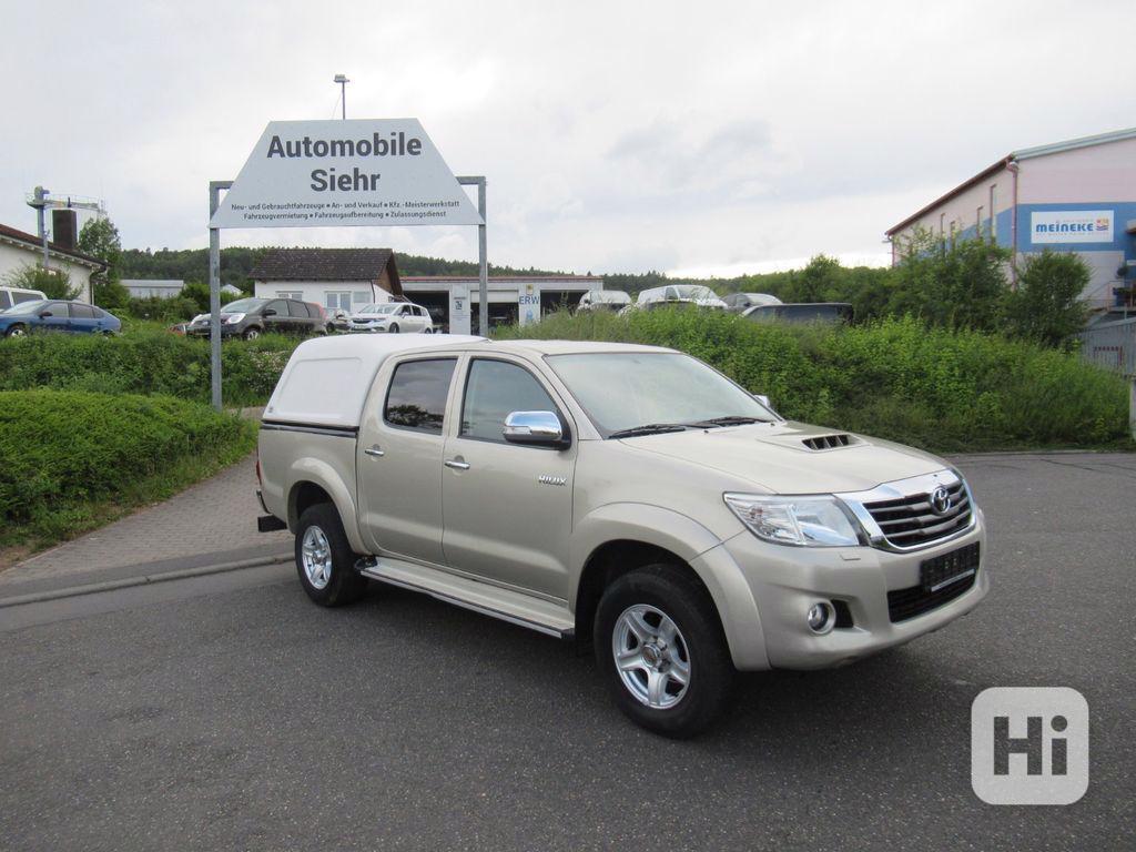 Toyota Hilux 2,5D4D Double Cab Life 4x4 106kw - foto 1