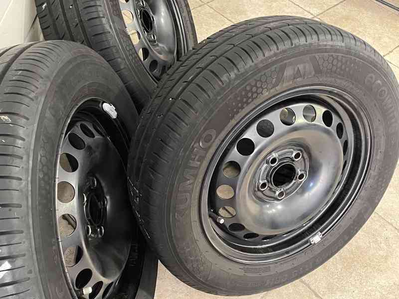 Letní 5x100 6,5J et40 Volkswagen,Škoda 185/65 R15  - foto 2