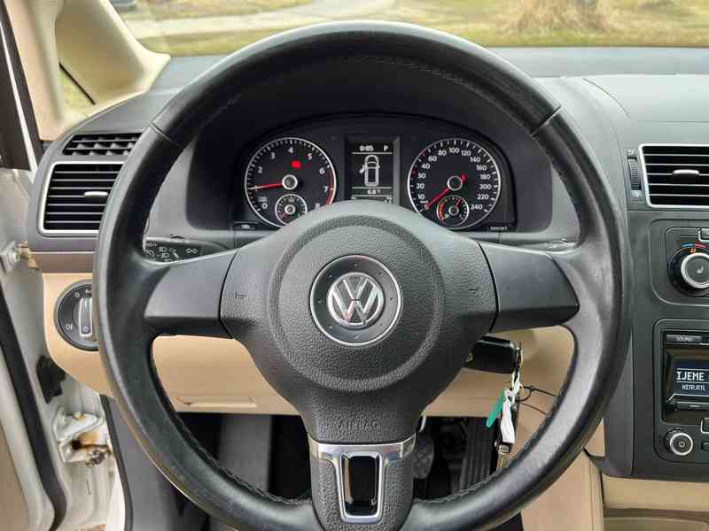 VW Touran 1,4 TSi CNG DSG - HIGHLINE - TOP VÝBAVA - foto 17