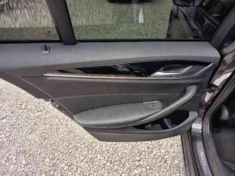 BMW 530D xDrive Sport Line 195KW ČR DPH - foto 19