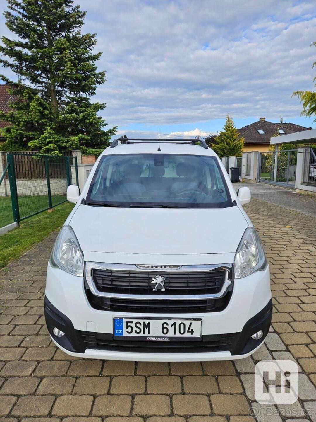 Peugeot Partner Tepee 1,6   s kempovací vestavbou - foto 1