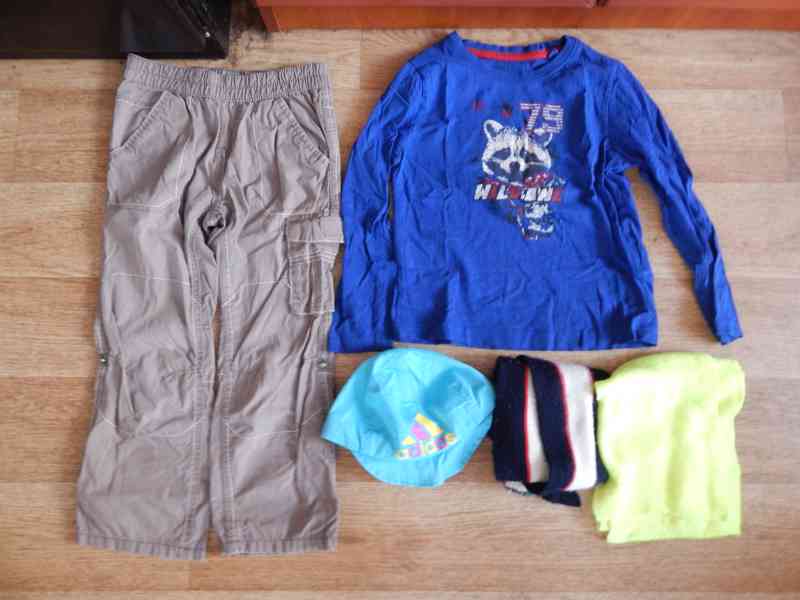 Balík oblečení kluk 98 - foto 3