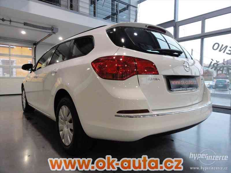 Opel Astra 1.7 CDTI Facelift 81 kW, 2013 PRAV.SERV. - DPH - foto 2