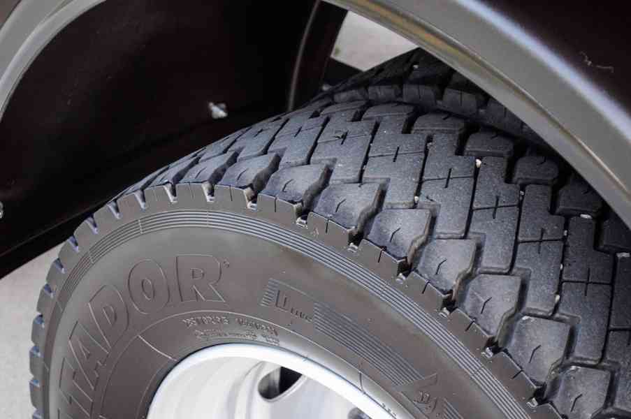 MERCEDES ATEGO 1218 - TŘÍSTRANNÝ S3 SKLÁPĚČ - VYKLÁPĚČ EU5 - foto 21