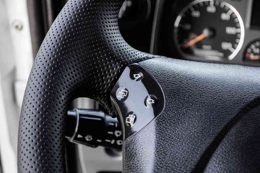 MERCEDES ATEGO 1218 - TŘÍSTRANNÝ S3 SKLÁPĚČ - VYKLÁPĚČ EU5 - foto 43