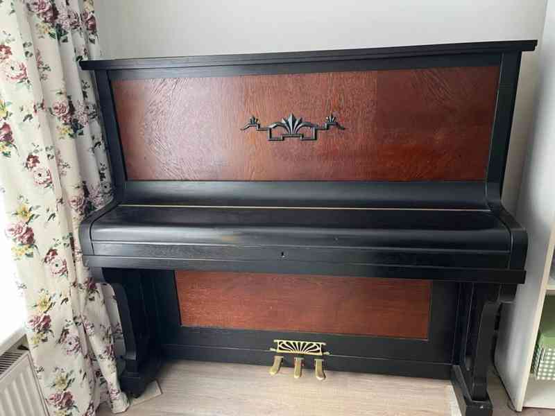 PIANO Pianino zn. ROUS s klavírní stoličkou - foto 2