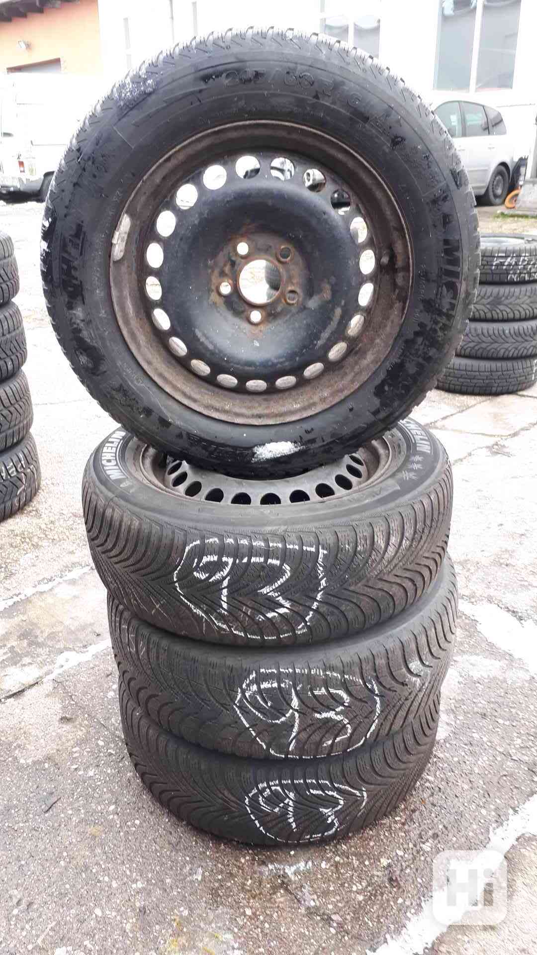 Sada 4 kol na Ford S-max, 215/60 R16 99H, Pneu Michelin Alpi - foto 1