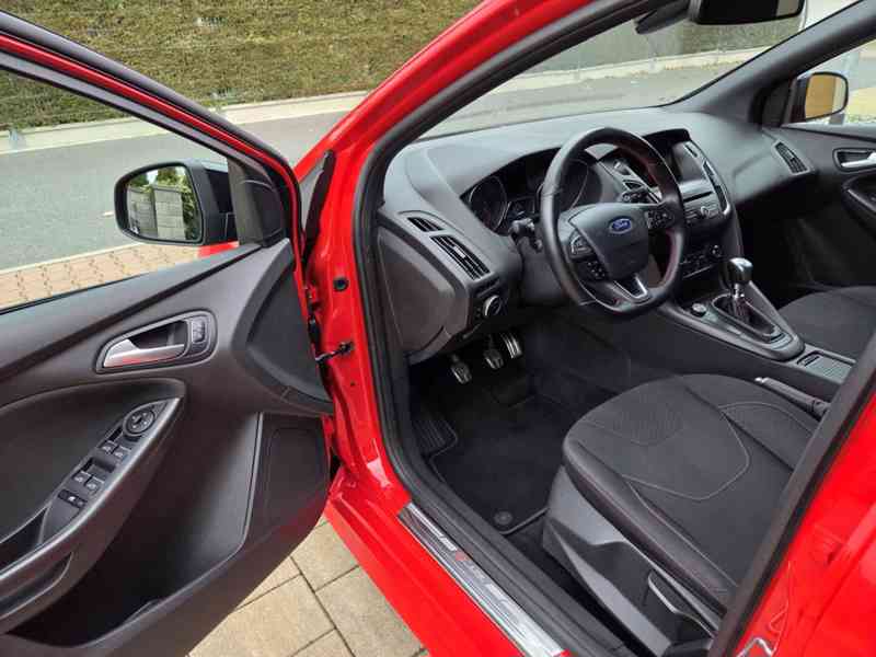 Ford Focus III 1.5 TDCi ST-Line - foto 7