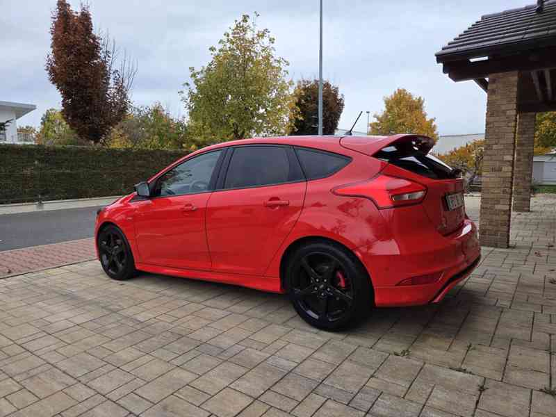 Ford Focus III 1.5 TDCi ST-Line - foto 3