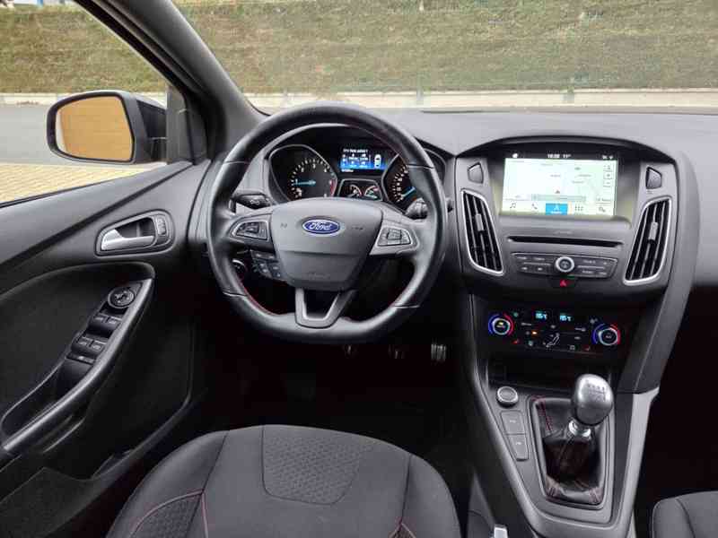 Ford Focus III 1.5 TDCi ST-Line - foto 8