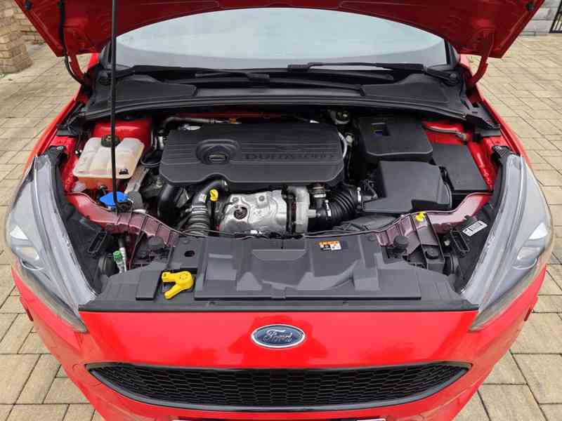 Ford Focus III 1.5 TDCi ST-Line - foto 14