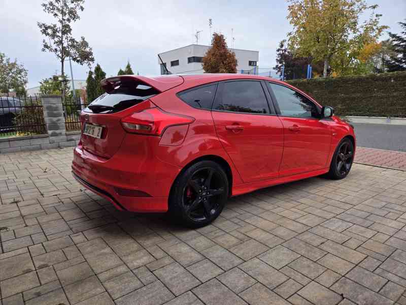 Ford Focus III 1.5 TDCi ST-Line - foto 6