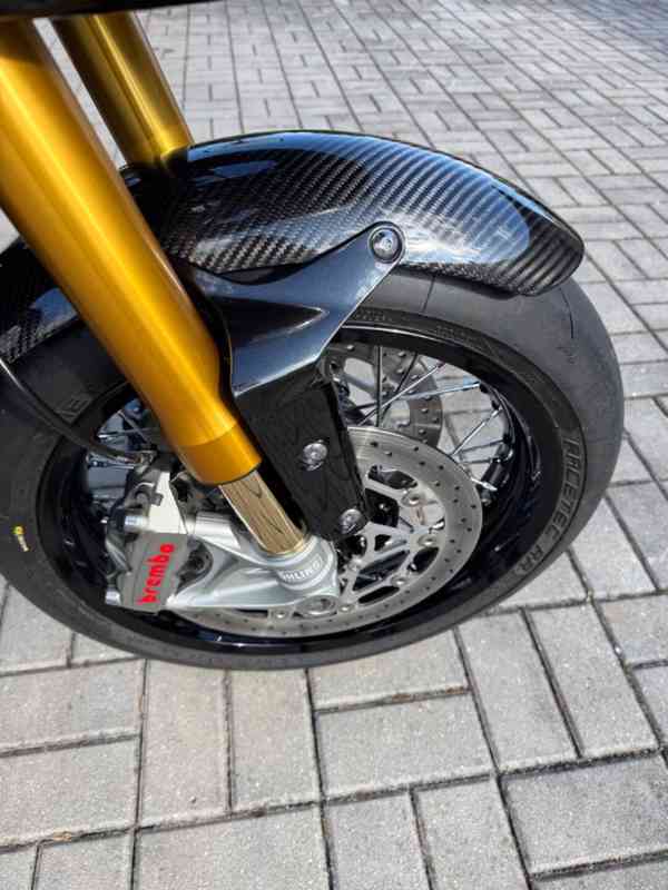 Triumph Thruxton 1200 R TFC 1.maj. 1111Km! - foto 4