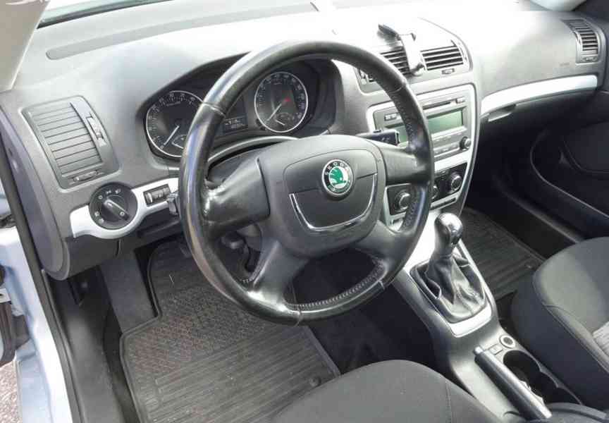 Škoda Octavia, 1,9 TDI (77 KW)r.v.-2009,STK 8/2028 - foto 5