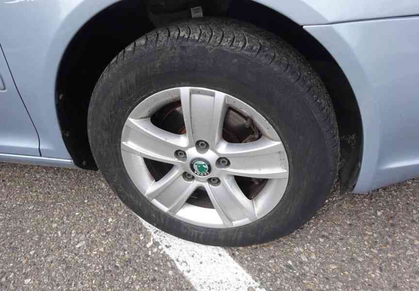 Škoda Octavia, 1,9 TDI (77 KW)r.v.-2009,STK 8/2028 - foto 18