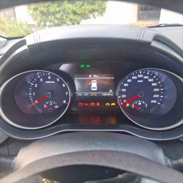 Kia Ceed 1,5   T GDi SPIN – 2022 - foto 5