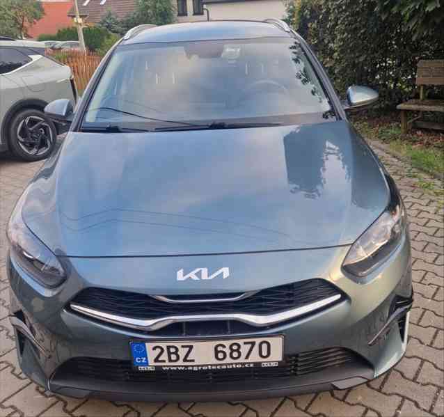 Kia Ceed 1,5   T GDi SPIN – 2022 - foto 1