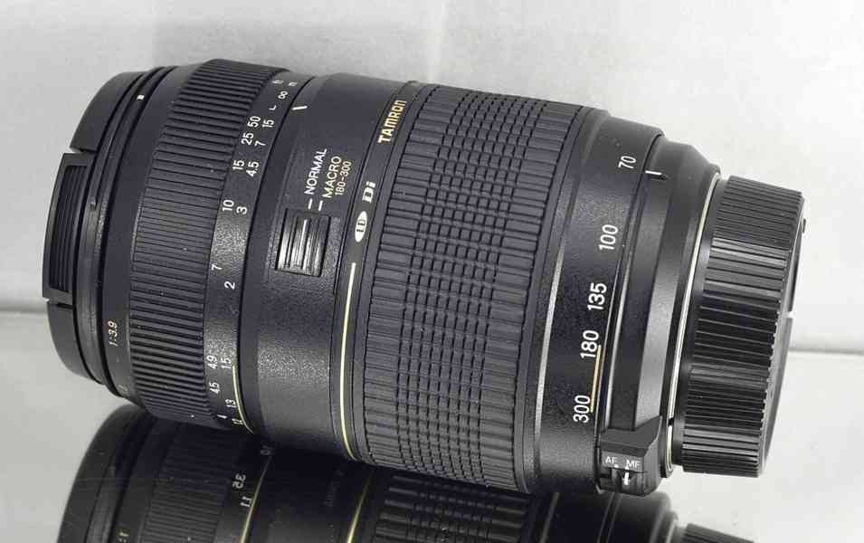 pro Nikon - Tamron AF 70-300mm F/4-5.6 Di LD Macro - foto 6