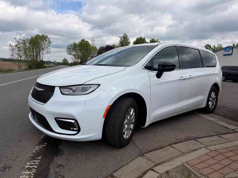 Chrysler Pacifica Voyager 3,6 Radar Nové 2025 DPH - foto 2