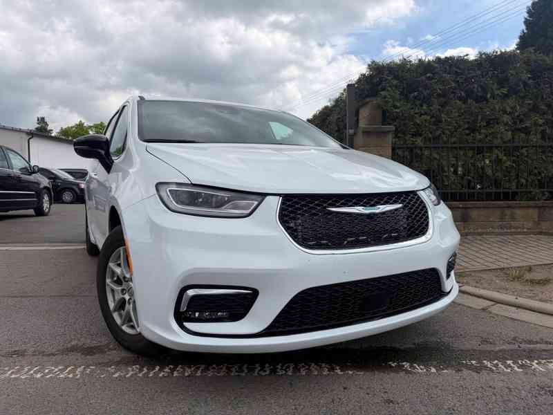 Chrysler Pacifica Voyager 3,6 Radar Nové 2025 DPH - foto 6