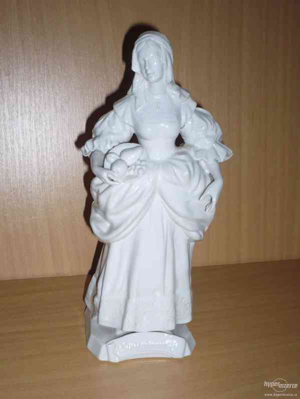 Porcelánová soška Selka - foto 1