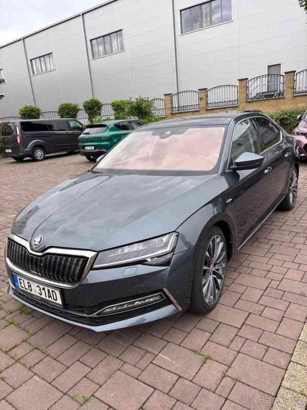 Škoda Superb 1,4   iV Laurin & Klement (2020) - foto 4