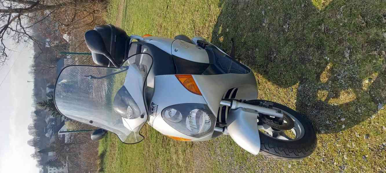 Honda Nes 125 - foto 5