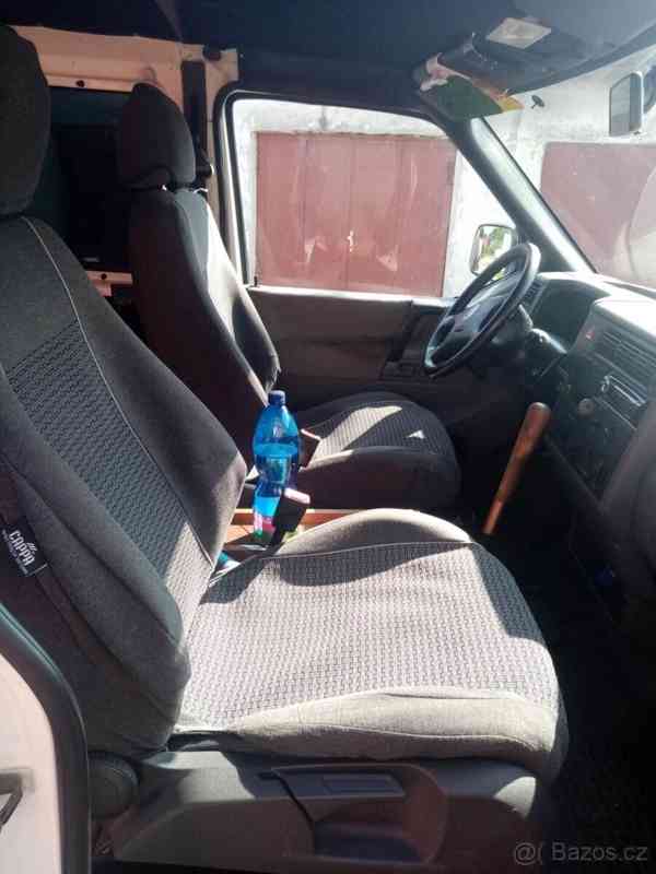 Volkswagen Transporter 2,5 T4 - foto 5