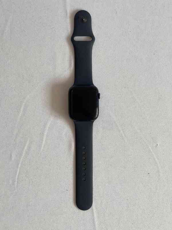 Apple Watch Series 9 45 mm GPS – černý řemínek + naíbječka - foto 6